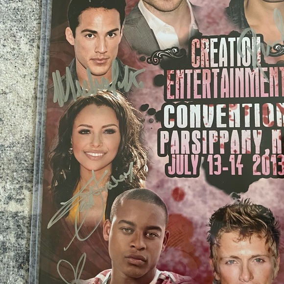 RARE Vampire Diaries Signed Poster Kat Graham Ian Somerhalder Paul Wesley - Picture 2 of 5